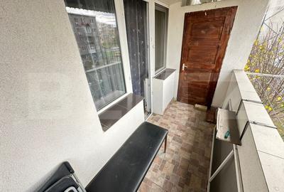 Apartament 2 camere, semidecomandat, 40 mp, zona Micro – mobilat si utilat - 4