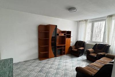 Apartament cu 3 camere semidecomandat, mobilat în Berceni - 5