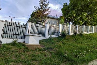 Casa individuala cu teren de 3.414 mp, Comuna Comarna - 5