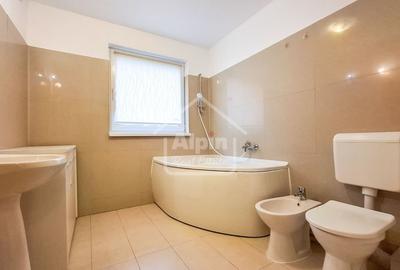 Casă individuală cu 4 camere cu Canalizare în Noua - 17