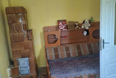 Casă cu 3 camere cu Teren 4000 Mp în Cetățeni - 4