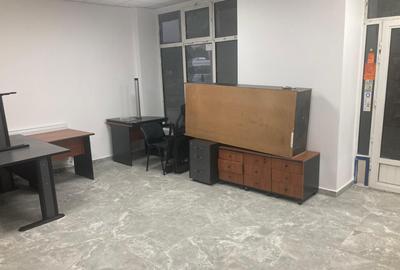 Inchiriez spa?iu comercial Bals - 9