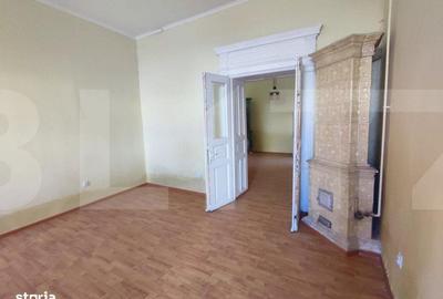 Spațiu comercial, de 83 mp, în Central - 2