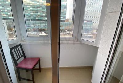 Apartament cu 2 camere decomandat, mobilat în P-ța Victoriei - 15