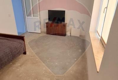 Casă cu 3 camere cu Teren 800 Mp în Gălățeni - 8