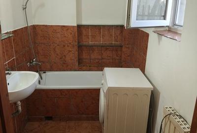 Garsonieră decomandată în Exterior Vest