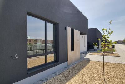 Casă individuală cu 4 camere cu Canalizare în Domnești - 11