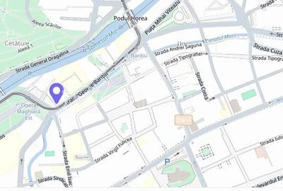Apartament cu 3 camere semidecomandat, mobilat în Central