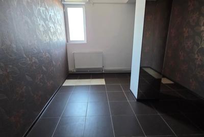 Birou, de 15 mp, în Inel II - 4