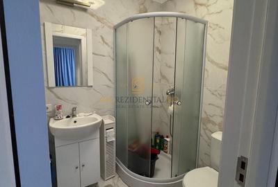 Vila modernă pe parter cu terasă închisă și pod pentru depozitare - 9