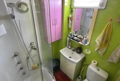 Apartament cu 1 camera de vanzare, 29 mp, Dealul Florilor - 7