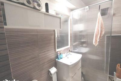 Apartament cu 3 camere semidecomandat în Andrei Mureșanu - 1