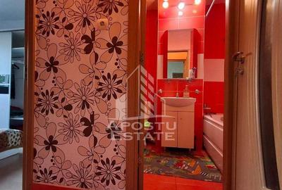 Apartament semidecomandat 3 camere, Miorita - 8