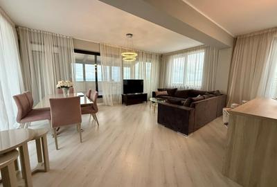 Penthouse cu 3 camere decomandat în Mamaia - 14