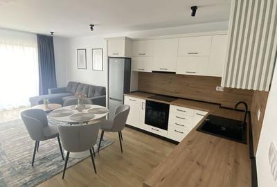 Apartament cu 2 camere semidecomandat în Calea Moldovei