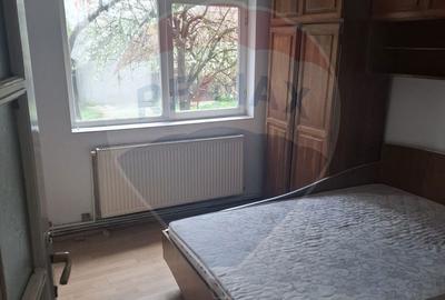 Apartament cu 3 camere, mobilat în Central - 3