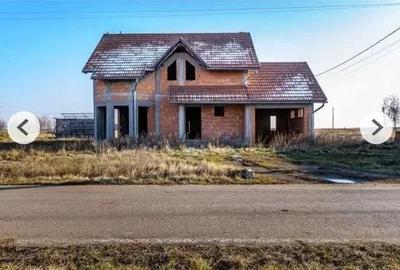 Casă cu 4 camere în Șagu - 2