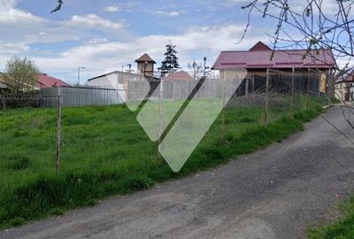 Teren agricol intravilan de 652 mp, în Gușterița - 2