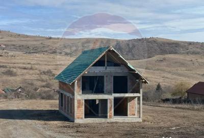 Casă cu 5 camere cu Teren 900 Mp în Sălicea - 6