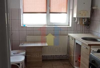 Apartament cu 2 camere semidecomandat în Calea Galați - 6