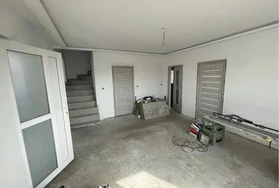 Casă cu Teren 500 Mp în Țuțora - 7