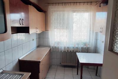 Apartament cu 3 camere semidecomandat în Rogerius - 3