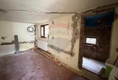 Casă cu 3 camere cu Teren 300 Mp în Sud - 17