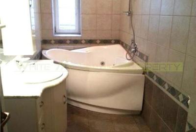 Apartament cu 4 camere în Unirii - 9