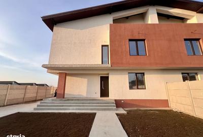 Casă cu 4 camere în Dârvari