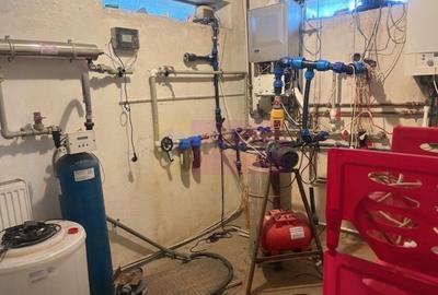 Casă cu 5 camere cu Canalizare în Clinceni