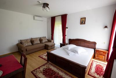Casă cu 4 camere în Putna - 1
