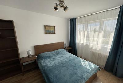 Apartament cu 3 camere decomandat în Far - 3