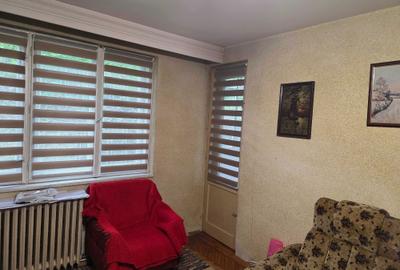 Apartament cu 3 camere decomandat în Dărmănești - 5