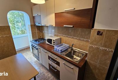 Apartament cu 3 camere decomandat în Astra - 6