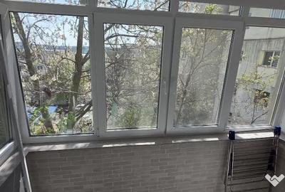 Apartament cu 2 camere decomandat în Peco - 6