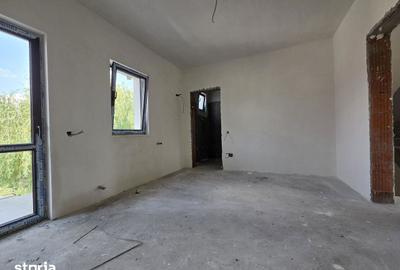 Casă cu 6 camere cu Teren 250 Mp în Central - 6