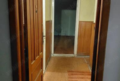 Apartament cu 3 camere decomandat în Traian - 6