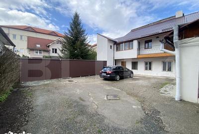 Apartament cu 4 camere în Independenței - 9