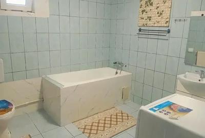 Casă cu Teren 100 Mp în Central - 4