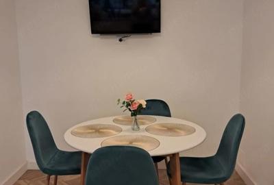 Apartament cu 2 camere decomandat în Central - 1