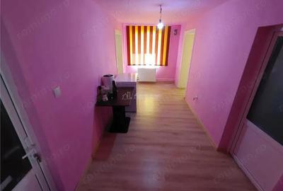 Casă cu Teren 1151 Mp în Oravița - 10