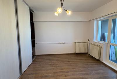 Apartament cu 2 camere decomandat în Națiunile Unite - 6