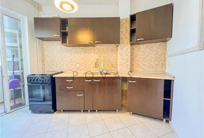 Apartament cu 4 camere decomandat în Universitate - 10