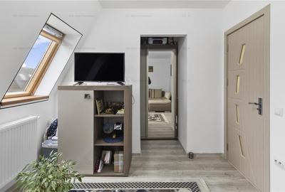 Casa moderna P+M in cartierul Valea cu Flori Tarlungeni  Brasov - 9
