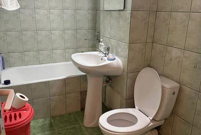 Inchiriez garsoniea brazda - 2