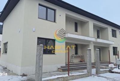 Casă cu 4 camere cu Canalizare în Central - 2