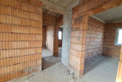 Casa individuala in Giarmata- 125mp -Strada asfaltata- Toate utilitatile - 18