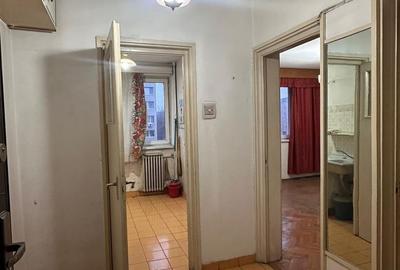 Apartament cu 3 camere în Basarab