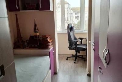 Apartament cu 2 camere decomandat în Rogerius - 3