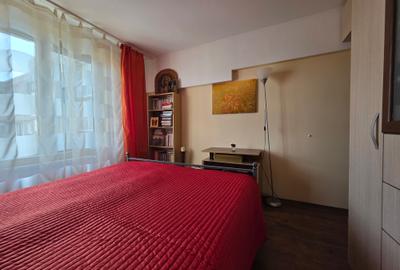 Apartament cu 3 camere decomandat, mobilat în Crângași - 14